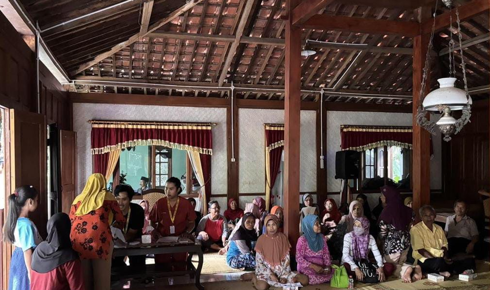 Mahasiswa KKN-PPM UGM Selenggarakan Edukasi dan Pemeriksaan Kesehatan Gratis di Padukuhan Sambeng